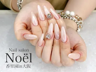 ネイル Nailsalon  &Noel所属・もも 🍑のネイルデザイン