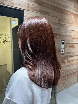 ミディアム 志賀 楓のヘアスタイル