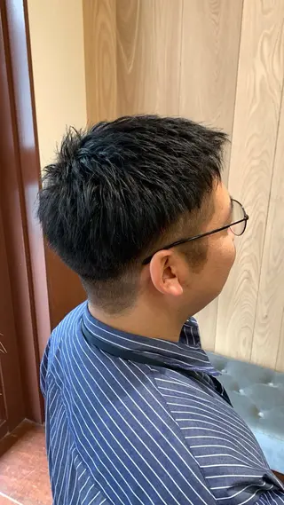 カラー メンズ ルプラボウ/艶カラー /縮毛矯正/いくとのヘアスタイル