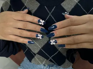 ネイル LAVISH nail salonのネイルデザイン