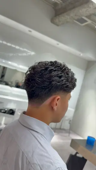 ショート パーマ メンズ MEN’S SALON HAVANA所属・渋谷/メンズパーマ /フェード/千尋のヘアスタイル