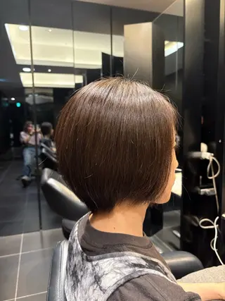 ショート CAMINOIA 銀座店所属・指田 あゆみのヘアスタイル