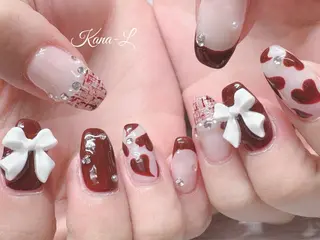 ネイル 芦辺 香奈のネイルデザイン