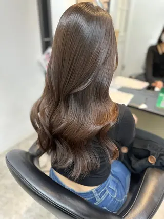 ロング パーマ 伊藤 美奈穂のヘアスタイル