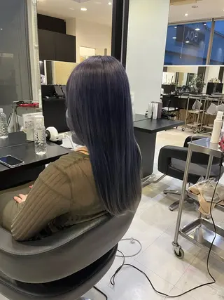 ロング カラー 諸岡 玲のヘアスタイル