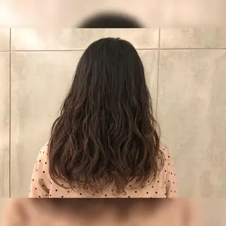 ロング パーマ One By The Ect所属・ショート/脱白髪染め ☆宇﨑悠実のヘアスタイル