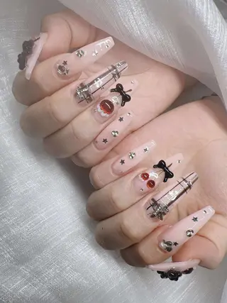 ネイル Lee Nailsのネイルデザイン