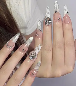 ネイル D-BEAUTY Nailsalonのネイルデザイン