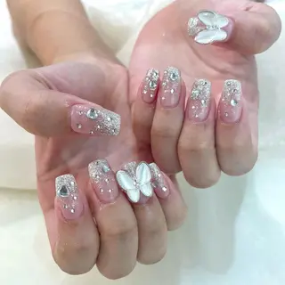 ネイル 新井 ひなののネイルデザイン