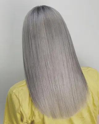 セミロング カラー BAYhair salon所属・BAY ソウタのヘアスタイル