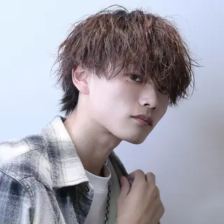 パーマ メンズ メンズ特化/パーマ/ ブリーチ/福島 千颯のヘアスタイル