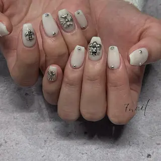 ネイル 7 NAILのネイルデザイン