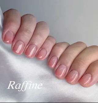 ネイル RAFFINE 月🦋🩵のネイルデザイン