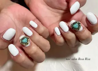 ミディアム ネイル ネイルスタジオ シェイクユアハンズのネイルデザイン