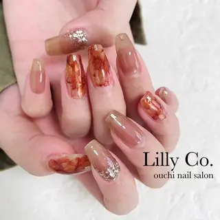 ネイル Lilly Co.のネイルデザイン