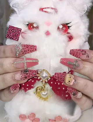 ネイル Tira Nailのネイルデザイン