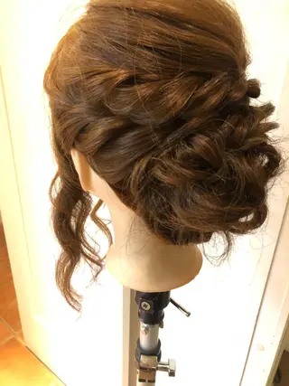 ヘアアレンジ GO TODAY SHAiRE SALON原宿Stella店所属・GO TODAY シェアサロンのヘアスタイル