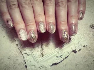 ネイル ビューティーサロン ヘゼリヒのネイルデザイン