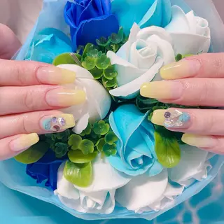 ネイル 奥園 良恵のネイルデザイン