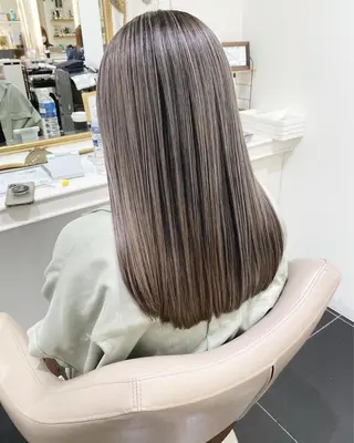 セミロング カラー 山崎俊輔/髪質改善 /バレイヤージュのヘアスタイル