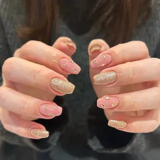 ネイル A. Hashimotoのネイルデザイン