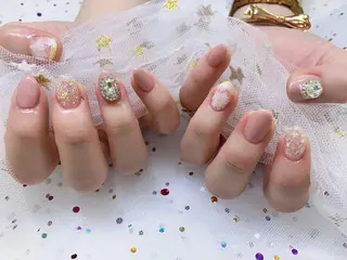 ネイル 🦋ネイルサロン ブラン🌈ゆりのネイルデザイン