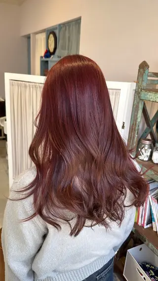 ロング カラー Sakura .のヘアスタイル