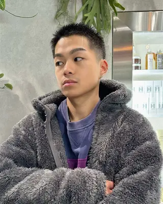 メンズ お洒落カジュアル🍃 まなとのヘアスタイル