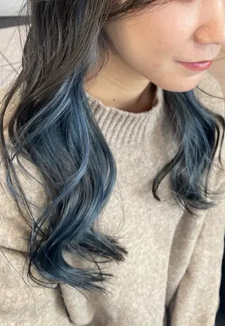 セミロング カラー 前田 桃花のヘアスタイル