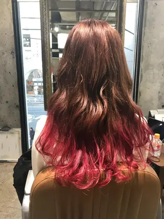 ロング カラー パーマ ヘアアレンジ メンズ キッズ ネイル マツエク・マツパ サロンドミルク 原宿のヘアスタイル