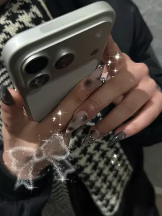 ネイル emuなんば HONOKAのネイルデザイン