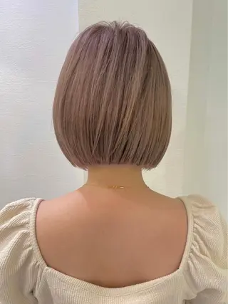 ショート かえ🩶韓国ボブ🎀 透明感カラー🥣のヘアスタイル