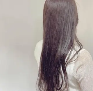 ロング 💛🤍U too e’s 鎌倉🧸のヘアスタイル