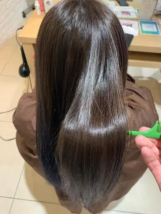 ロング 縮毛矯正 髪質改善　鈴木のヘアスタイル