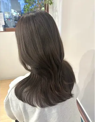 セミロング 西原 みさきのヘアスタイル