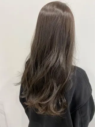 ロング カラー ヘアアレンジ 外苑前NO.1艶髪 透明感カラーのヘアスタイル