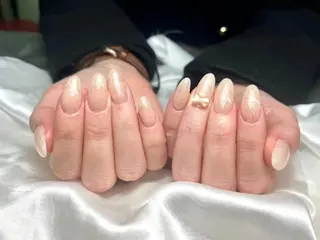 セミロング che'ri nailのネイルデザイン