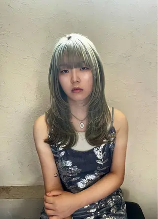 ロング カラー レイヤーカット/カラ ー/U24/河野凜のヘアスタイル