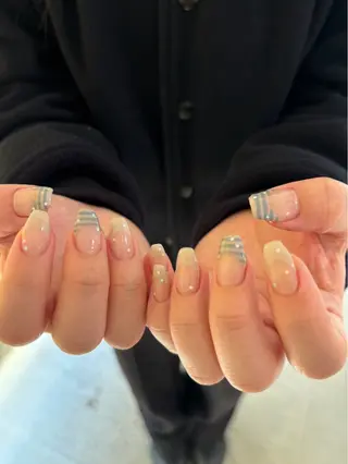 ネイル elen南越谷 Rina𖥔⋱のネイルデザイン