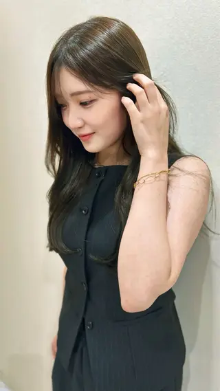 ロング 似合わせのプロ🕊 美髪矯正/ioriのヘアスタイル