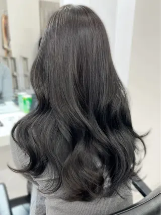 セミロング カラー 盛れる顔周り🤍渋谷 Risa🎀のヘアスタイル