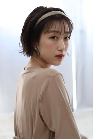 ヘアアレンジ TIARA by emi+所属・みい 💜🧡のマツエク・マツパデザイン