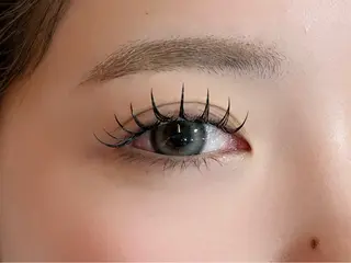 マツエク・マツパ Uyu   lush所属・Uyu lushのマツエク・マツパデザイン