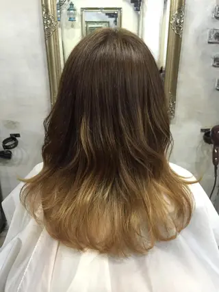 セミロング カラー Uni.Lash【ユニラッシュ】所属・内田 有華のマツエク・マツパデザイン