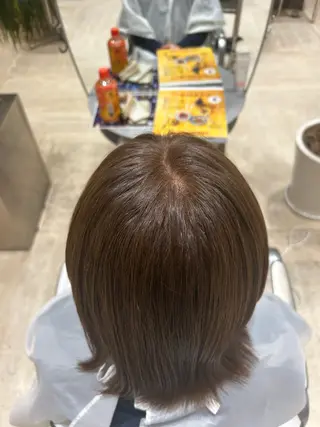 セミロング カラー ツヤ髪💫髪質改善 透明感カラー仁平創太のヘアスタイル