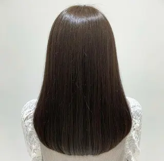 ミディアム ツヤ髪🌈髪質改善 🌈ナカゴシのヘアスタイル