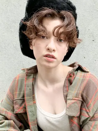 ショート カラー パーマ ヘアアレンジ ITbyALBUM 中野店のヘアスタイル