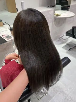 ロング loulou所属・透明感カラー 💎飯塚ゆうきのヘアスタイル