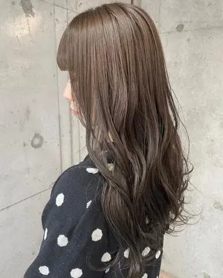ロング カラー 女性に人気♪ はやしほのかのヘアスタイル