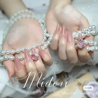 ネイル M eiのネイルデザイン